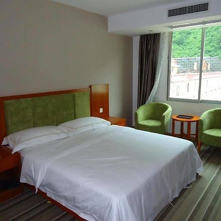 5 Yue Hotel Jiuzhaigou Extérieur photo